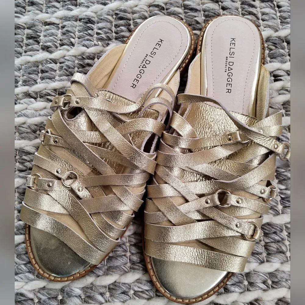 Kelsi Dagger gold metallic